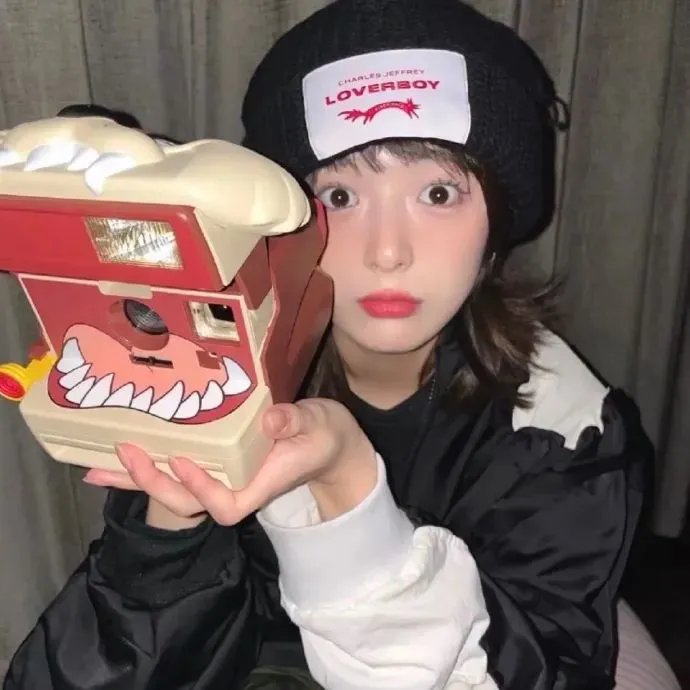 爱尼斯·格林的故事